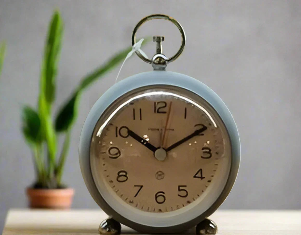 TABLE CLOCK STYLE 7